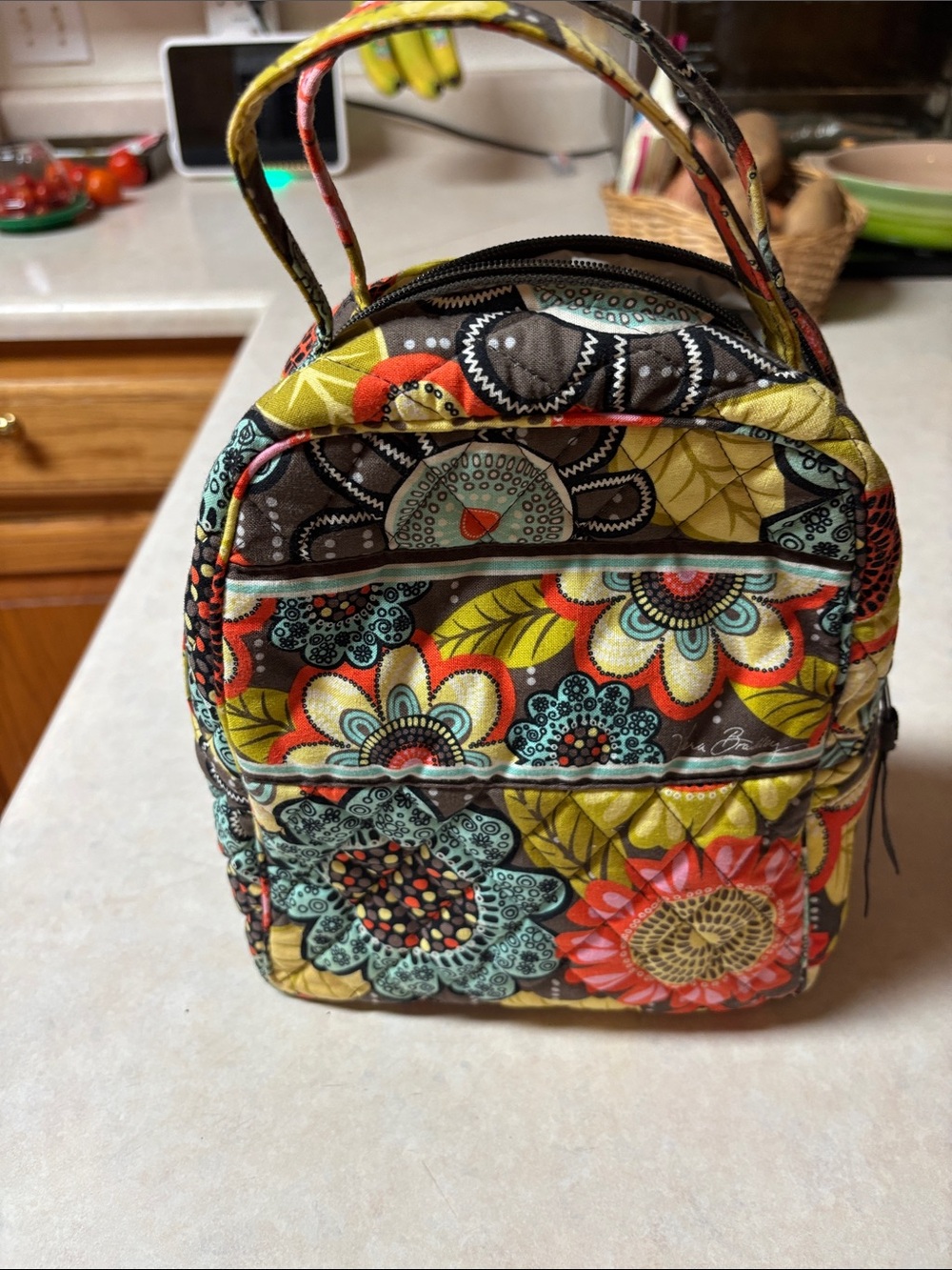 Vera Bradley Quilted Floral lunchbox- Multicolor